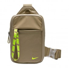 Nike Advance Essentials 247